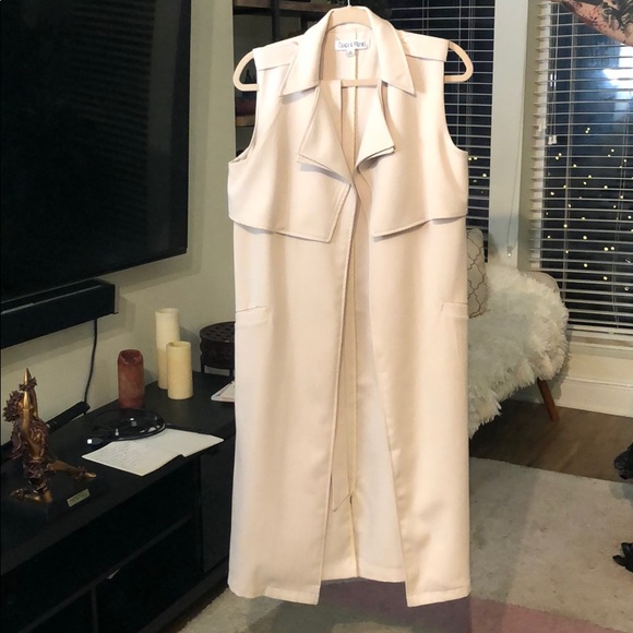 Coat - Picture 2 of 5